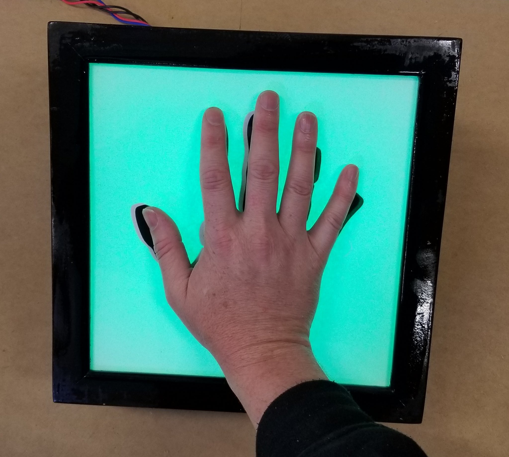 Hand Scanner – Escape Room Master